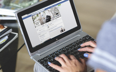 Mi ex novia revisa mi Facebook