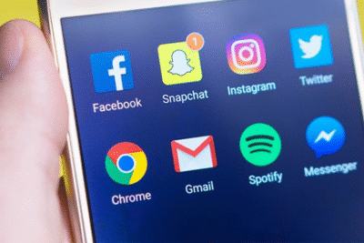 Revisar las redes sociales de mi ex novia